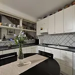 아파트 Apartment Vita